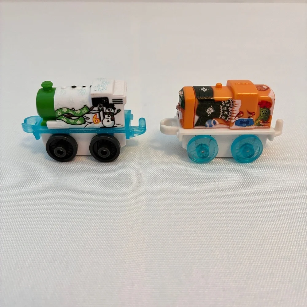 Fisher-Price Thomas & Friends Holiday Minis Toy Train 10 Pack Miniature Trains